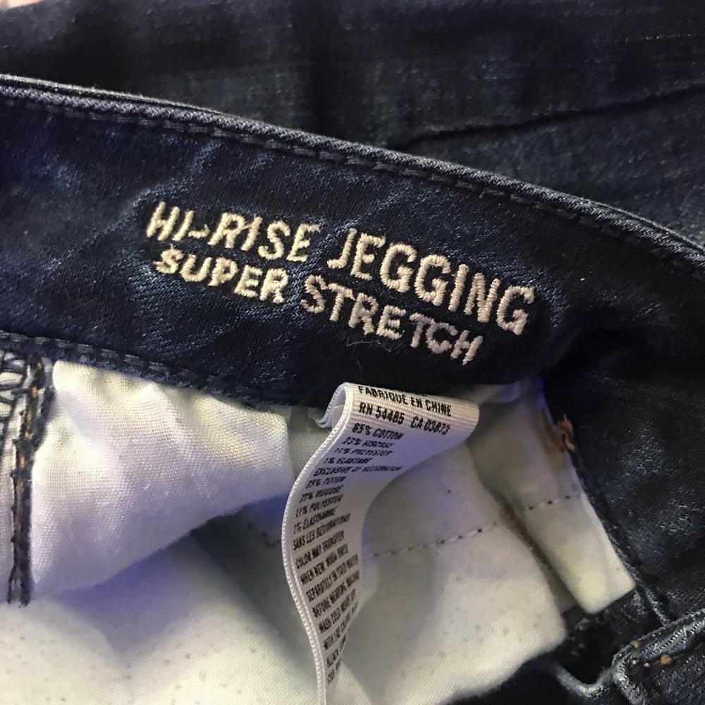 American Eagle High Rise Jeans - Picture 4 of 5